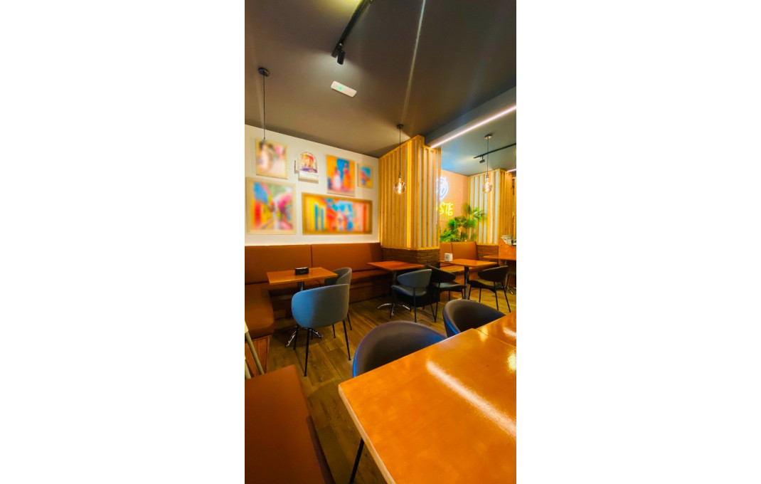 Traspaso - Bar Restaurante -
Barcelona - Sant Andreu