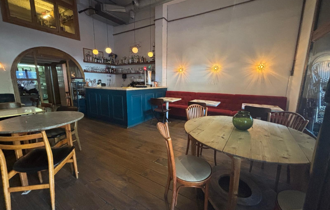 Transfer - Bar Restaurante -
Barcelona - Eixample