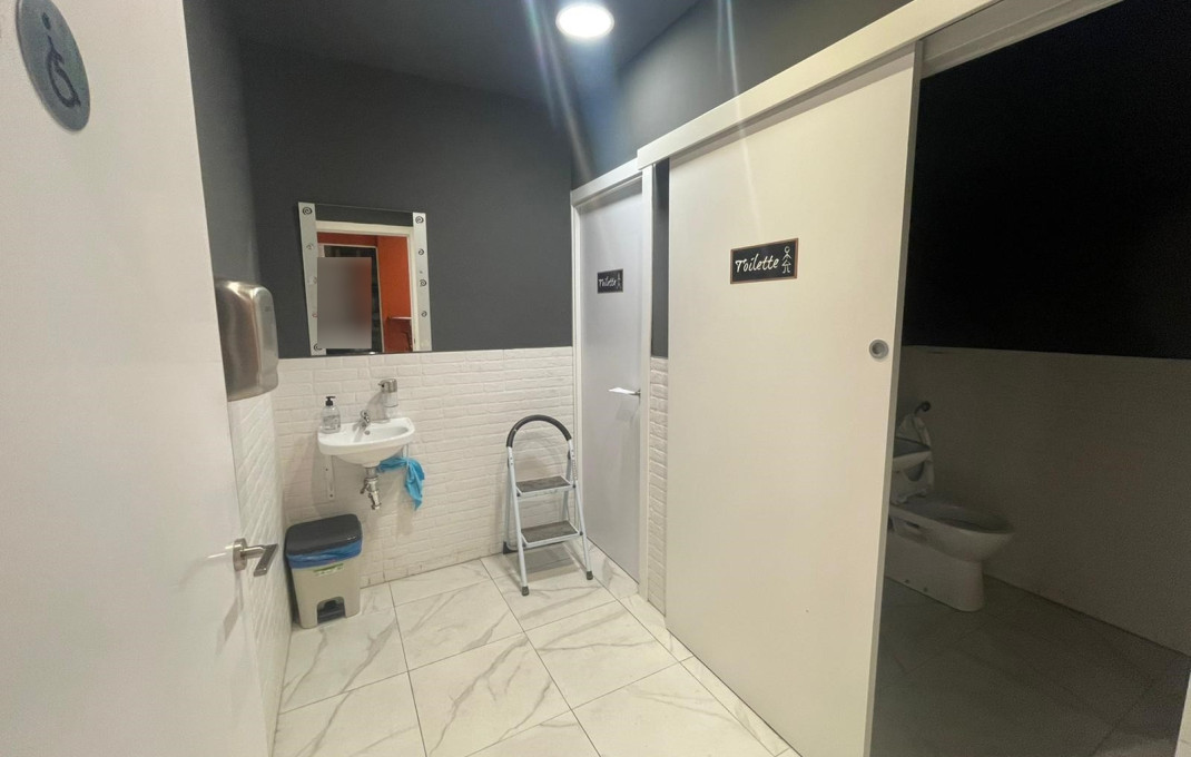 Traspaso - Bar Restaurante -
Barcelona - Eixample Izquierdo