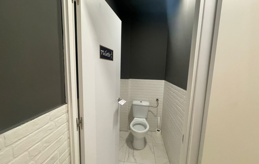 Traspaso - Bar Restaurante -
Barcelona - Eixample Izquierdo