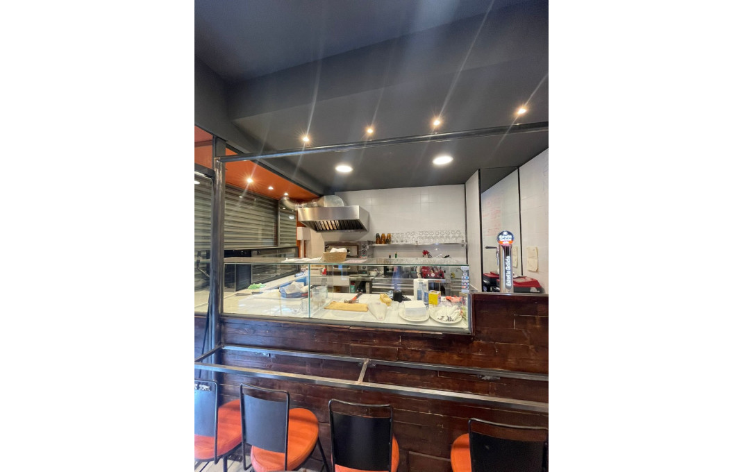 Traspaso - Bar Restaurante -
Barcelona - Eixample Izquierdo