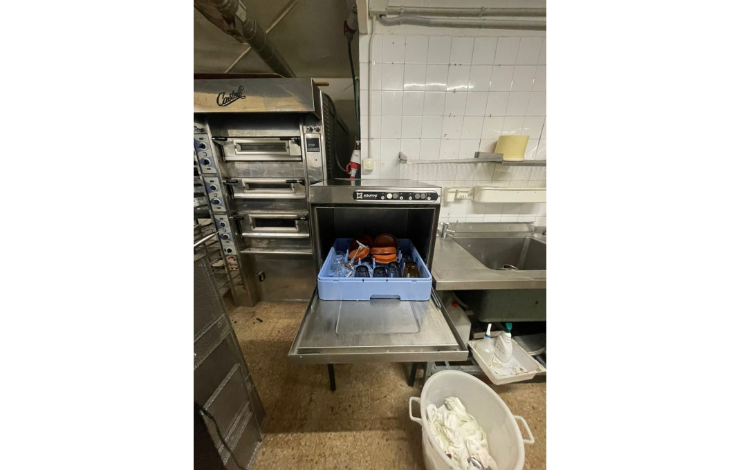 Traspaso - Bar Restaurante -
Barcelona - Eixample Izquierdo