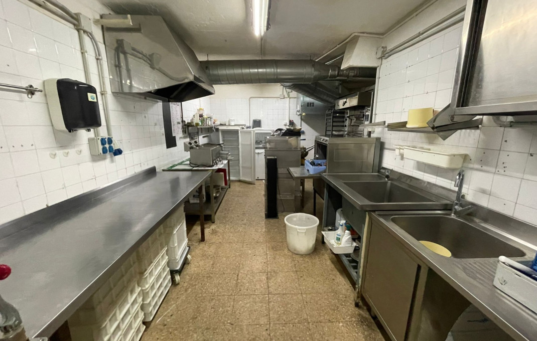 Traspaso - Bar Restaurante -
Barcelona - Eixample Izquierdo