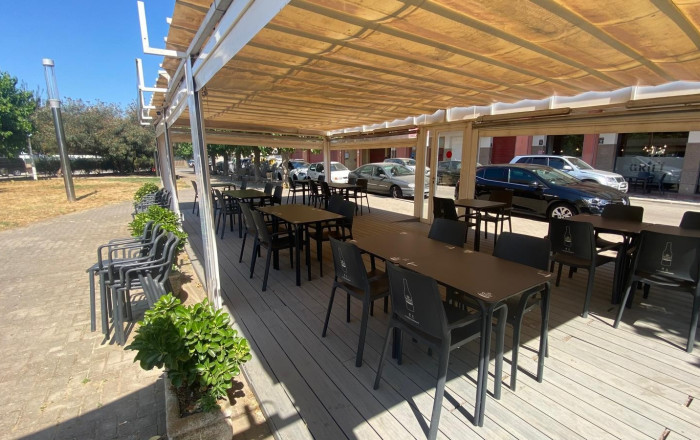 Venta - Bar Restaurante -
Pineda de Mar