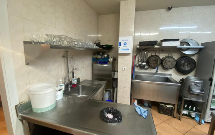 Venta - Bar Restaurante -
Pineda de Mar