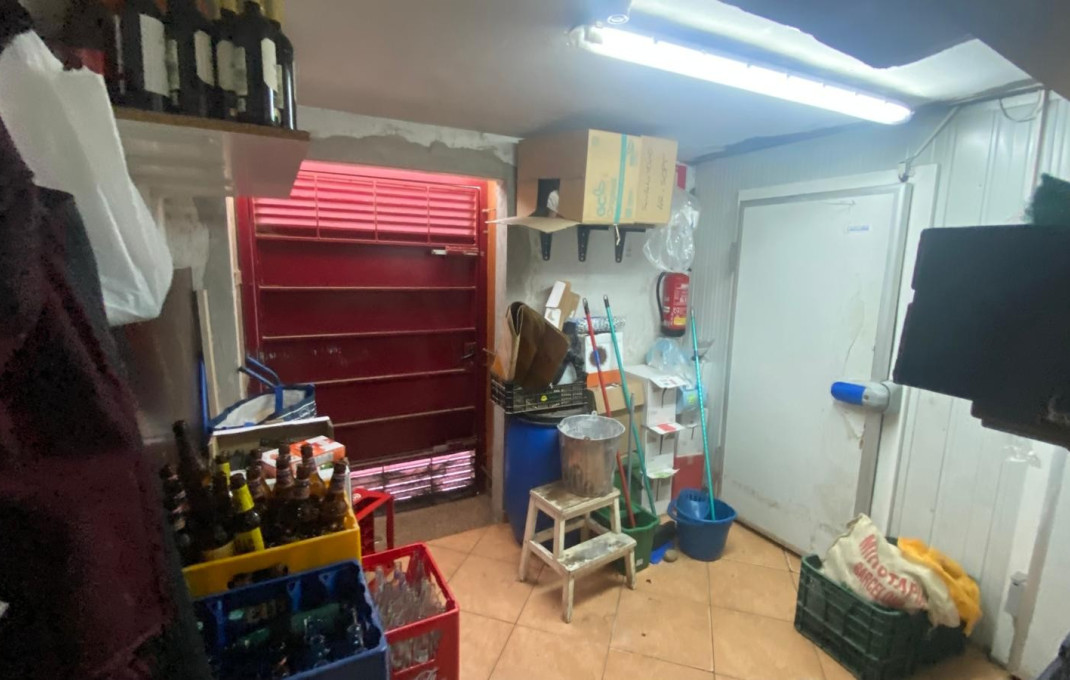 Venta - Bar Restaurante -
Pineda de Mar