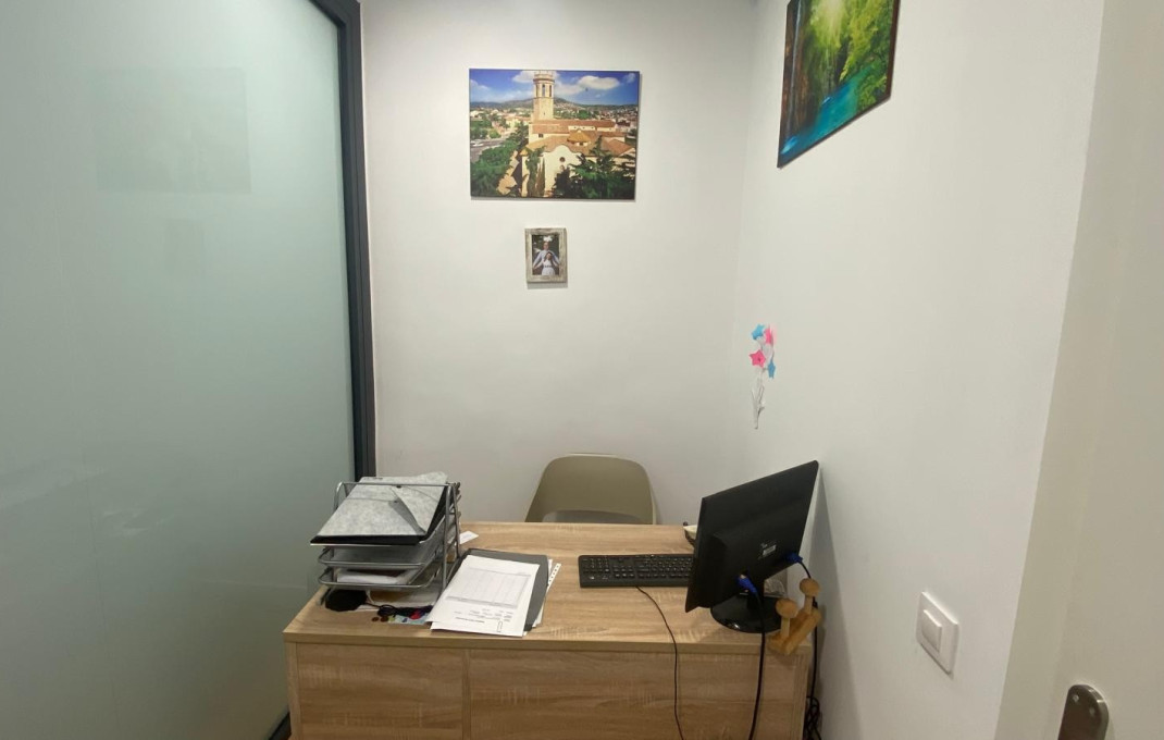 Venta - Bar Restaurante -
Pineda de Mar