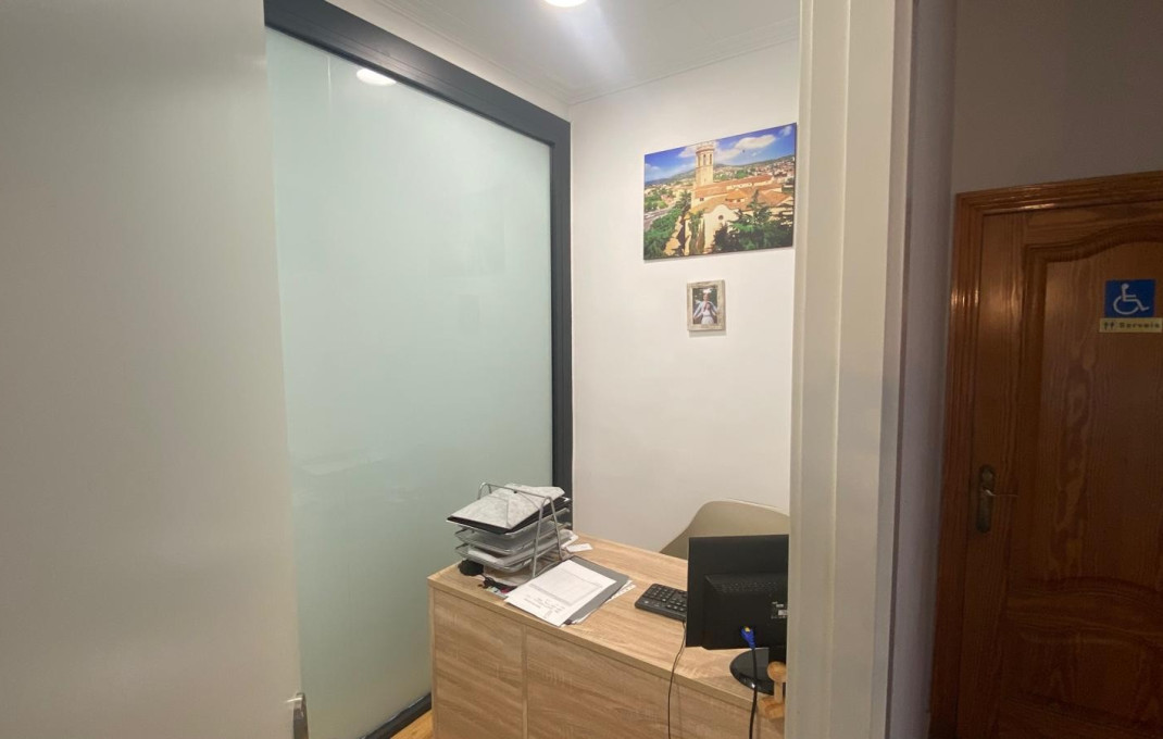 Venta - Bar Restaurante -
Pineda de Mar