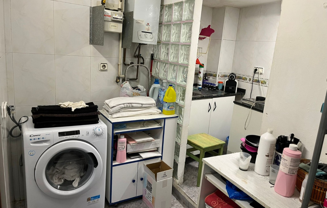 Transfert - Peluquerias y Estetica -
Barcelona - Nou Barris