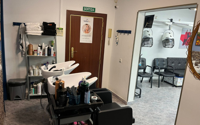 Transfert - Peluquerias y Estetica -
Barcelona - Nou Barris