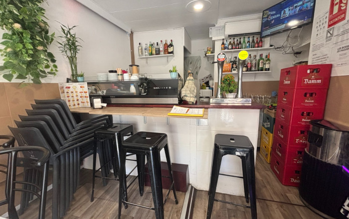 Transfert - Bar- C1 -
Barcelona - Horta