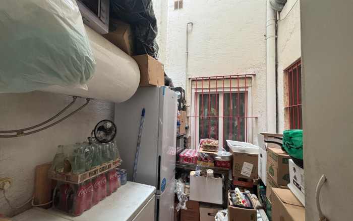 Transfert - Bar- C1 -
Barcelona - Horta