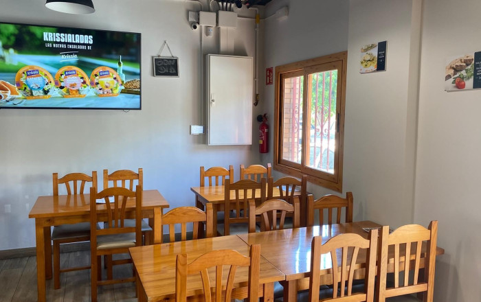 Transfer - Bar-Cafeteria -
Pineda de Mar