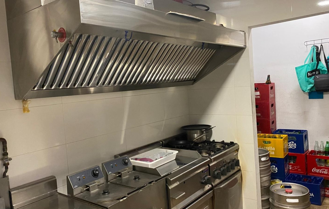 Transfer - Bar-Cafeteria -
Pineda de Mar