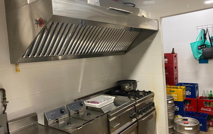 Transfer - Bar-Cafeteria -
Pineda de Mar