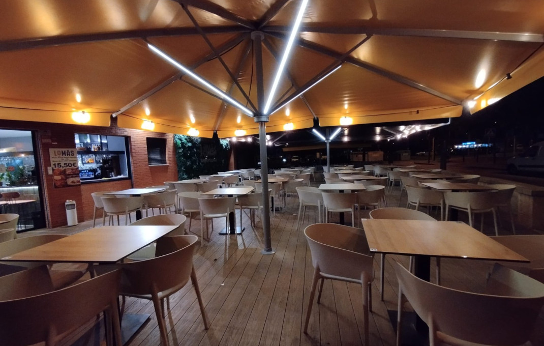 Transfer - Bar Restaurante -
Lloret de Mar