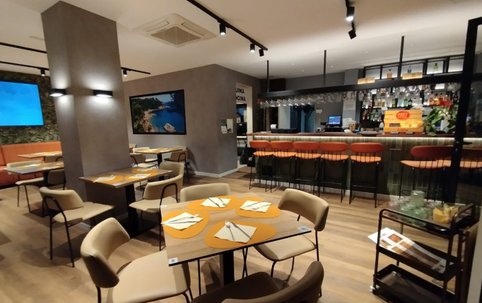 Transfer - Bar Restaurante -
Lloret de Mar