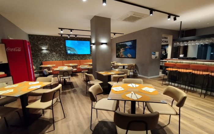 Transfer - Bar Restaurante -
Lloret de Mar