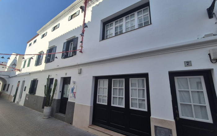 Sale - Apartamentos Turísticos -
Menorca - Ciutadella
