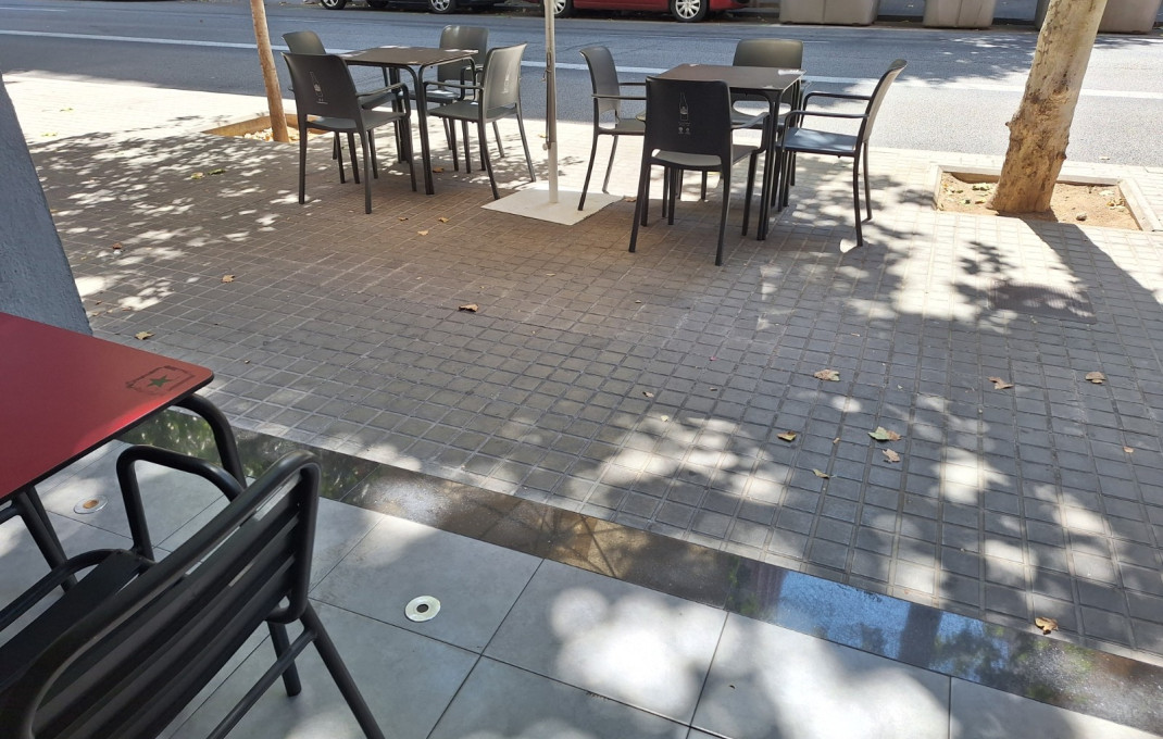 Traspaso - Restaurante -
Barcelona - Guinardo