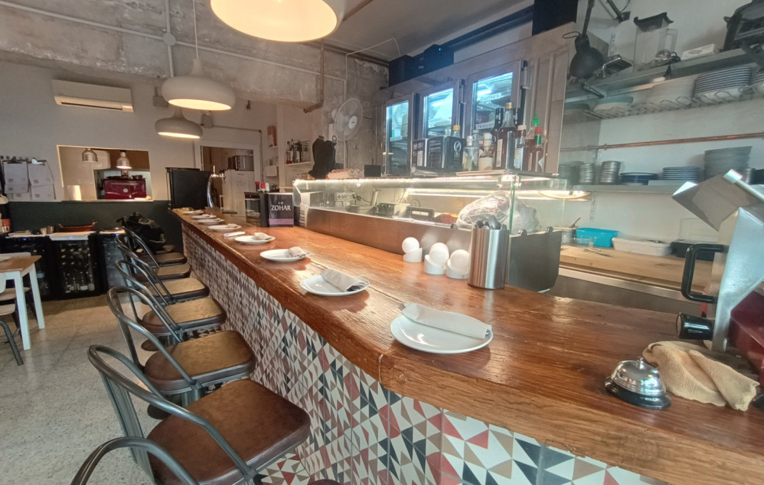 Traspaso - Bar Restaurante -
Barcelona - Sarria-Sant Gervasi