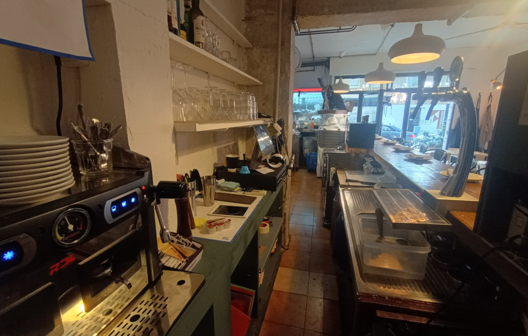 Traspaso - Bar Restaurante -
Barcelona - Sarria-Sant Gervasi
