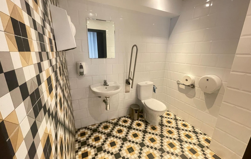 Traspaso - Obradores y/o Panaderias -
Barcelona - Sarria-Sant Gervasi