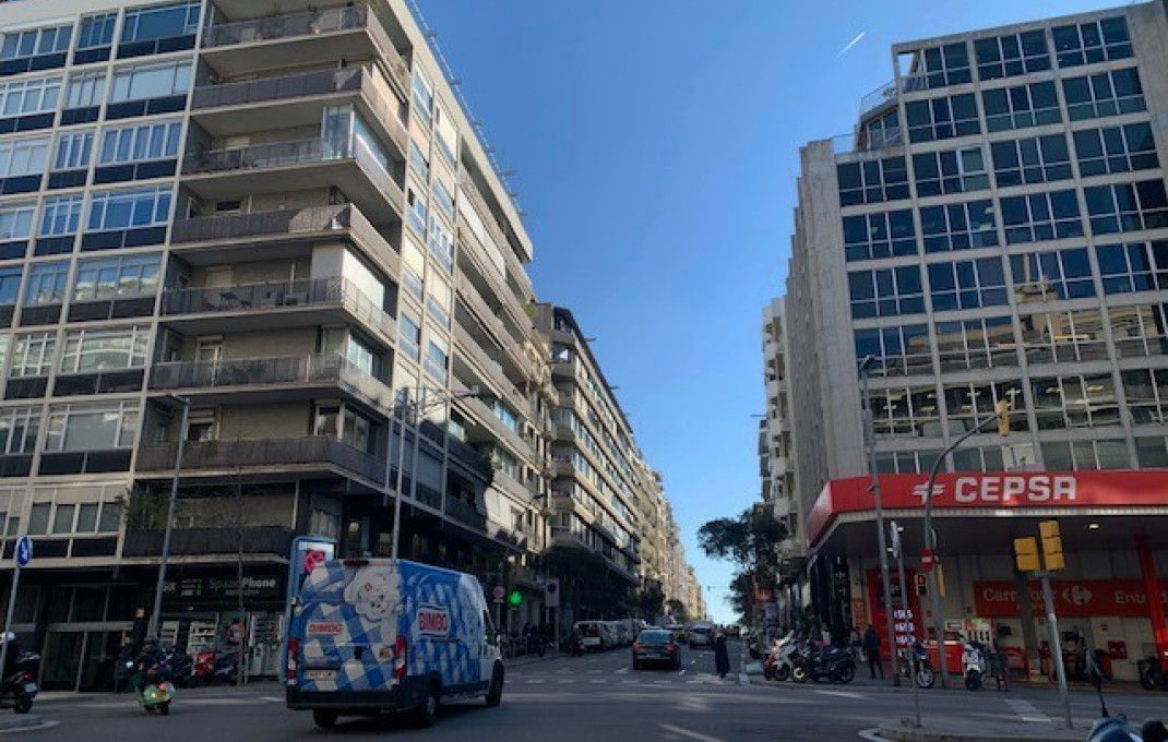 Transfer - Peluquerias y Estetica -
Barcelona - Sarriá - Francesc Macia