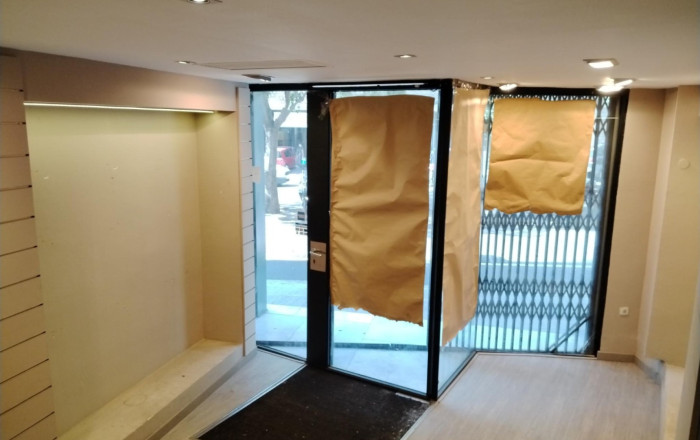 Venta - Local comercial -
Barcelona - Sarria-Sant Gervasi