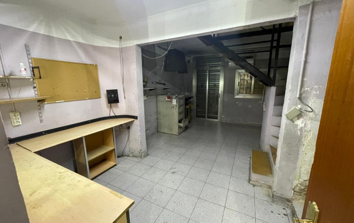 Alquiler - Local comercial -
Barcelona - Gràcia