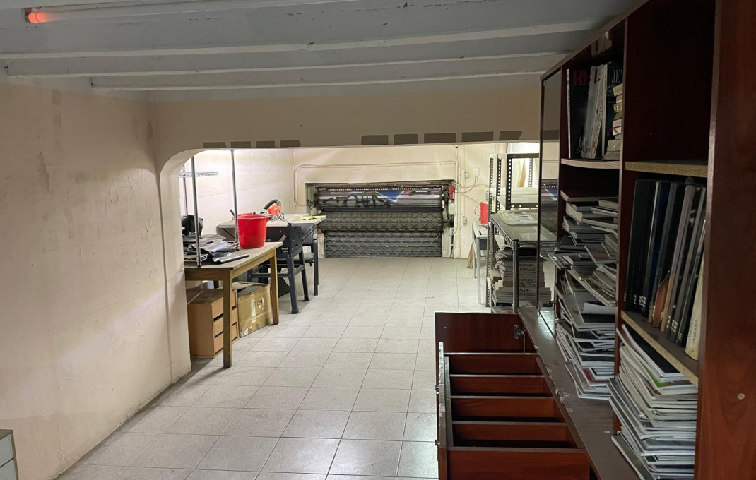 Alquiler - Local comercial -
Barcelona - Gràcia