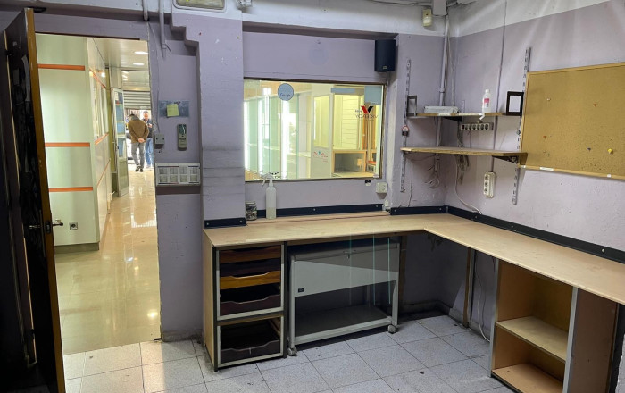 Alquiler - Local comercial -
Barcelona - Gràcia