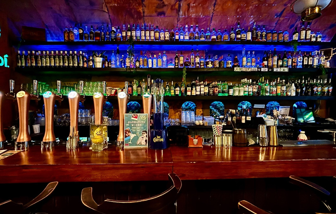 Traspaso - Bar Restaurante -
Barcelona - Ciutat Vella