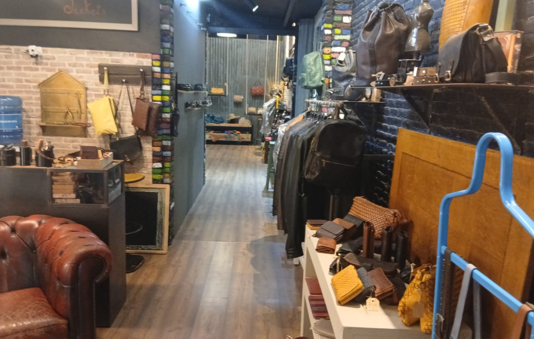 Traspaso - Tiendas -
Barcelona - Gótico