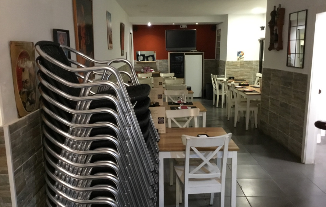 Traspaso - Bar Restaurante -
Barcelona - Sant Martí