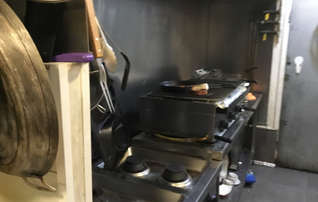 Traspaso - Bar Restaurante -
Barcelona - Sant Martí