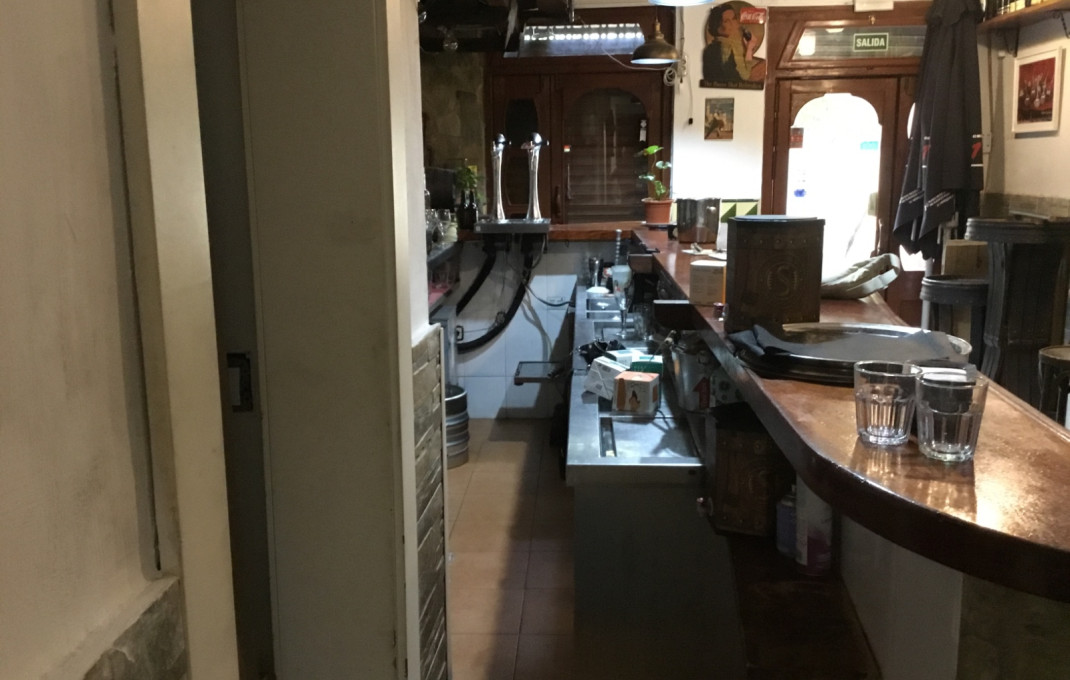 Traspaso - Bar Restaurante -
Barcelona - Sant Martí