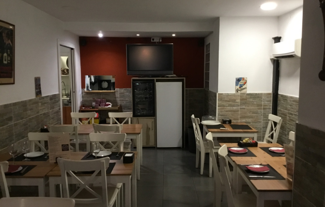 Traspaso - Bar Restaurante -
Barcelona - Sant Martí