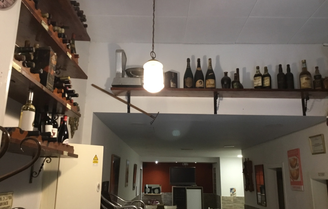 Traspaso - Bar Restaurante -
Barcelona - Sant Martí