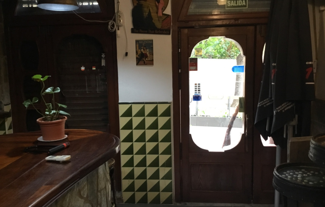 Traspaso - Bar Restaurante -
Barcelona - Sant Martí