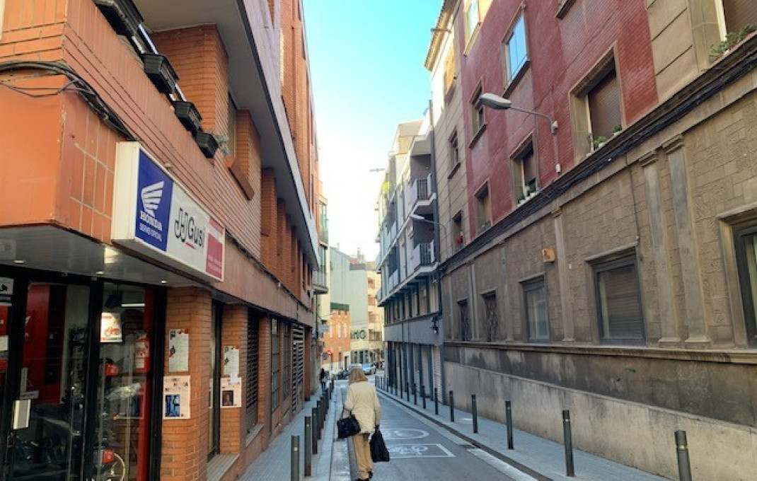 Traspaso - Bar- C1 -
Barcelona - Sarria-Sant Gervasi