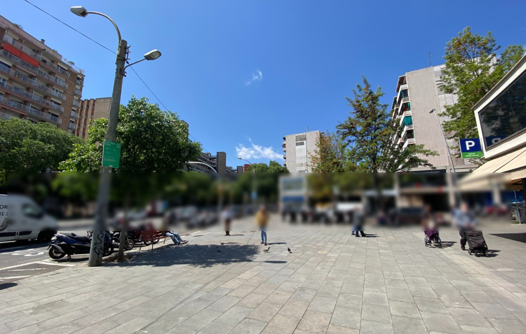 Venta - Bar Restaurante -
Barcelona - Les corts