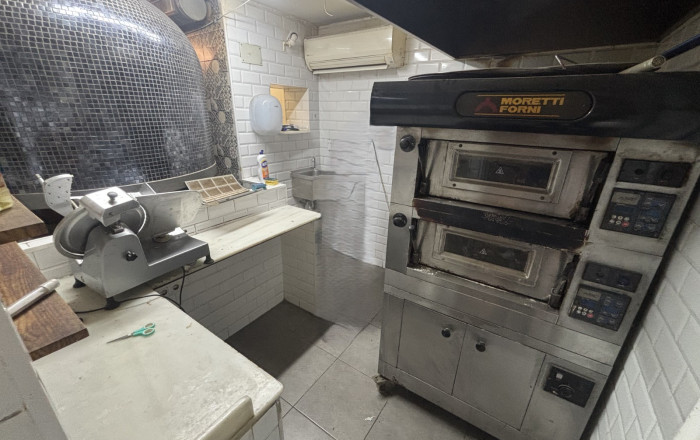 Traspaso - Take Away -
Barcelona - Raval