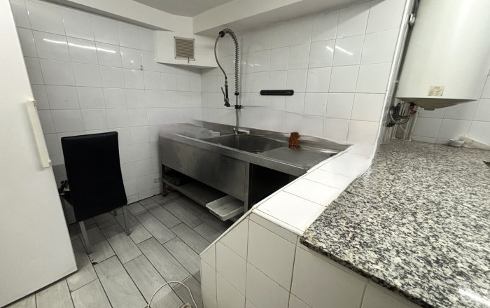 Traspaso - Take Away -
Barcelona - Raval