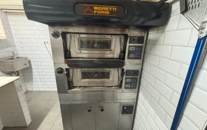 Traspaso - Take Away -
Barcelona - Raval