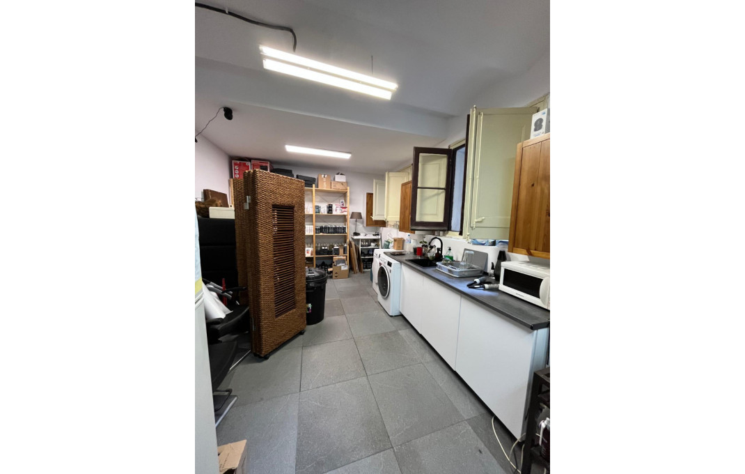 Traspaso - Peluquerias y Estetica -
Barcelona - Eixample