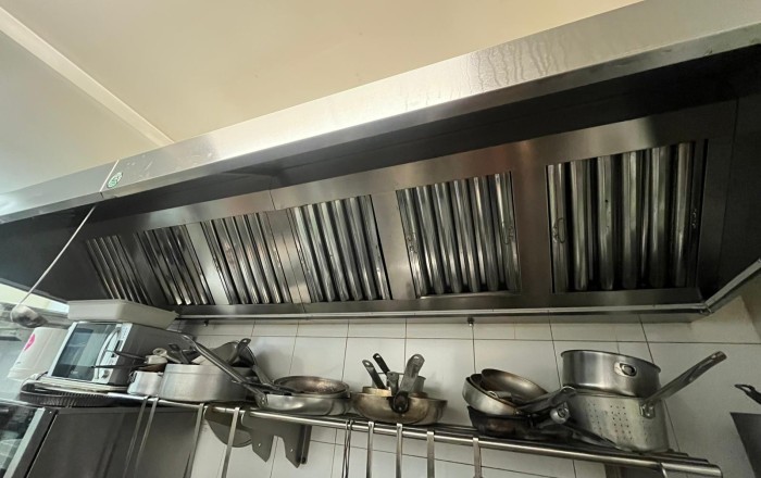 Transfer - Restaurant -
Barcelona - Sarria-Sant Gervasi