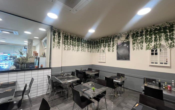 Transfer - Restaurant -
Barcelona - Sarria-Sant Gervasi