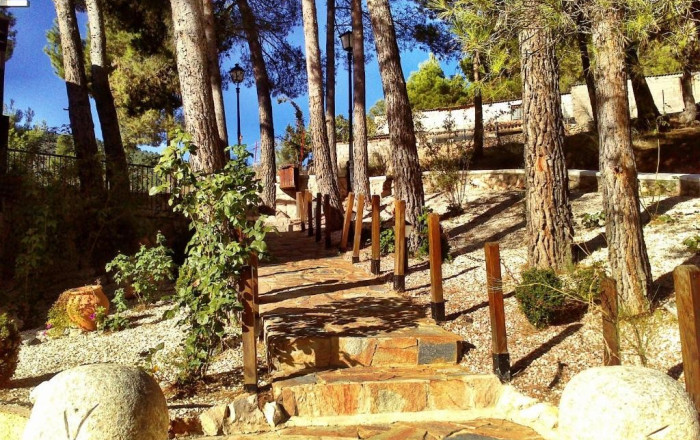 Sale - Complejos turísticos -
Albacete - Bogarra