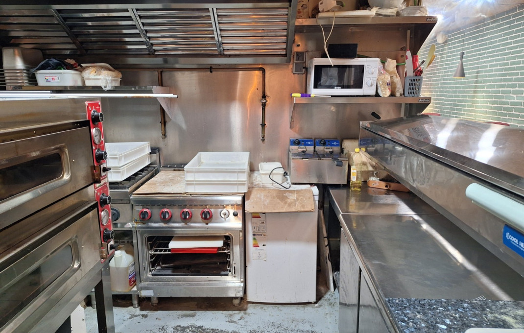 Traspaso - Restaurante -
Barcelona - Sants